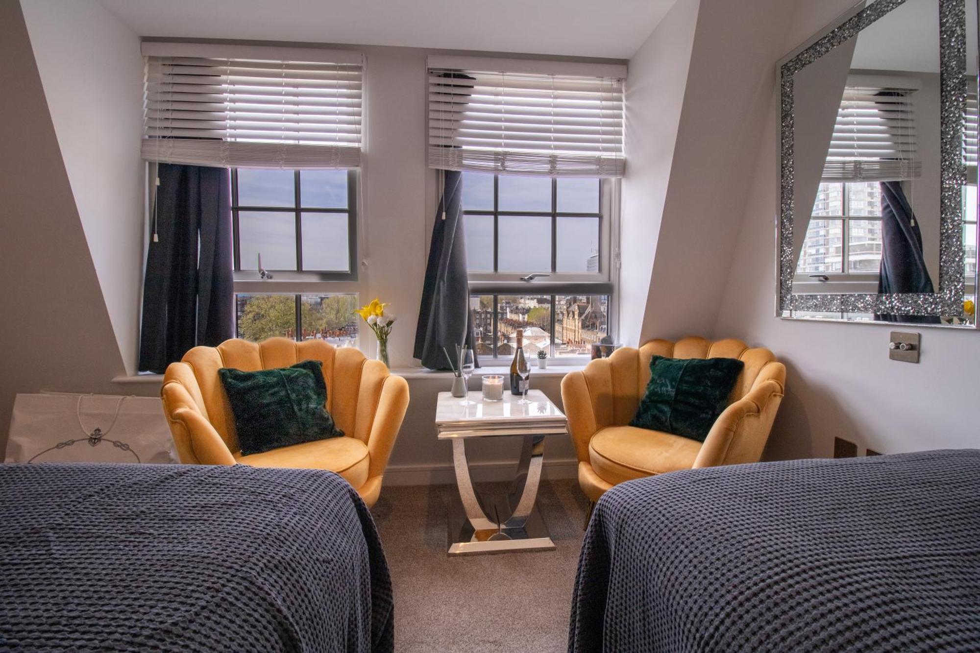 Luxurious 1-Bedroom Penthouse In Marble Arch 71 Лондон Экстерьер фото